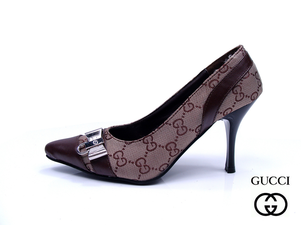 gucci sandals158